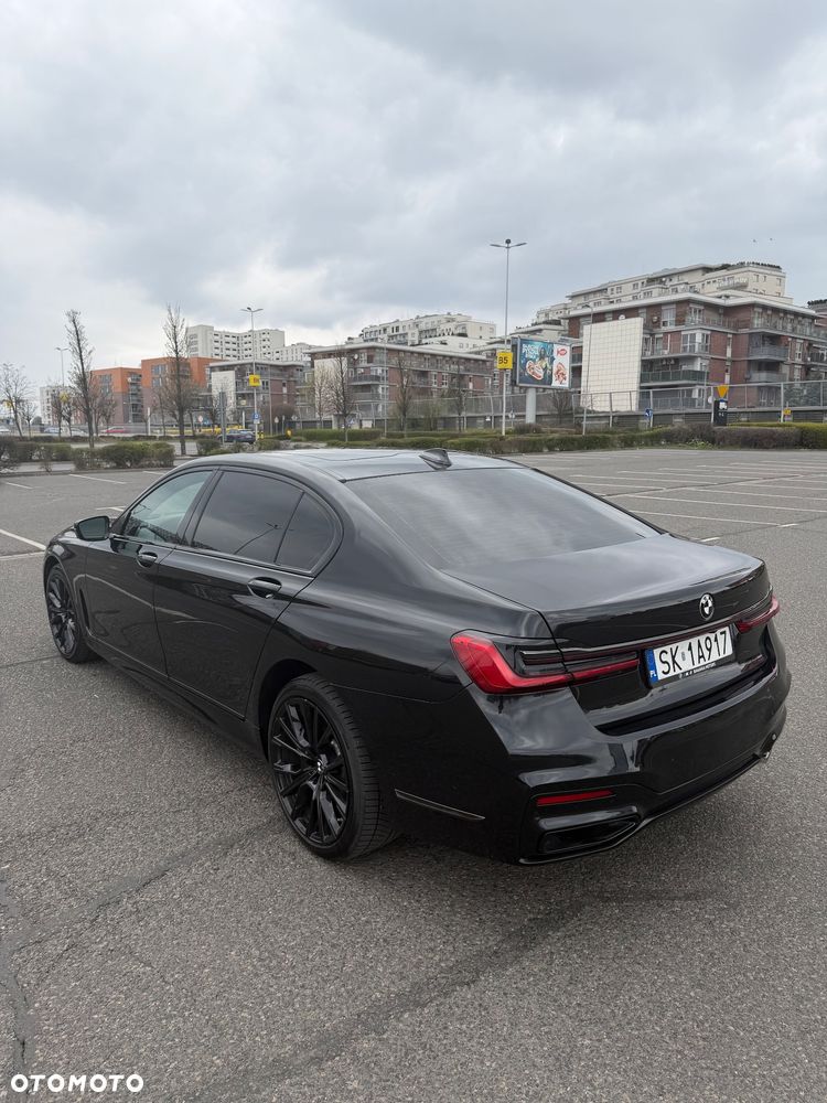 BMW Seria 7 740Li sport - 3