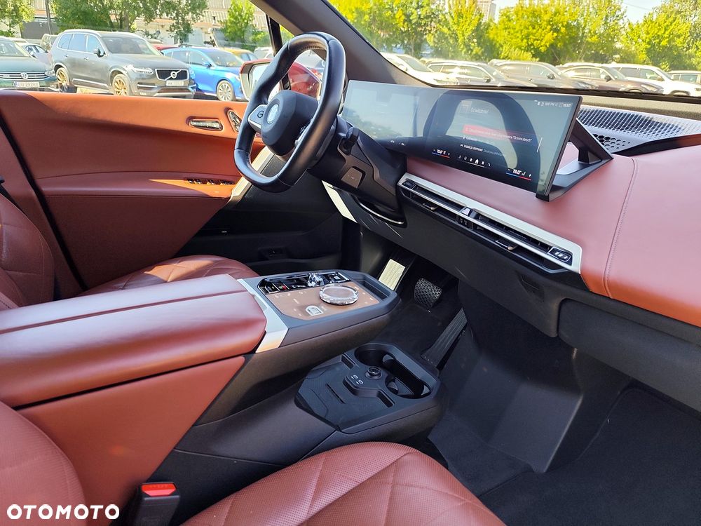 BMW iX M60 111.5kWh - 12