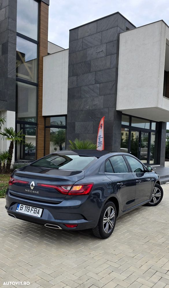 Renault Megane TCe 140 GPF Equilibre - 10