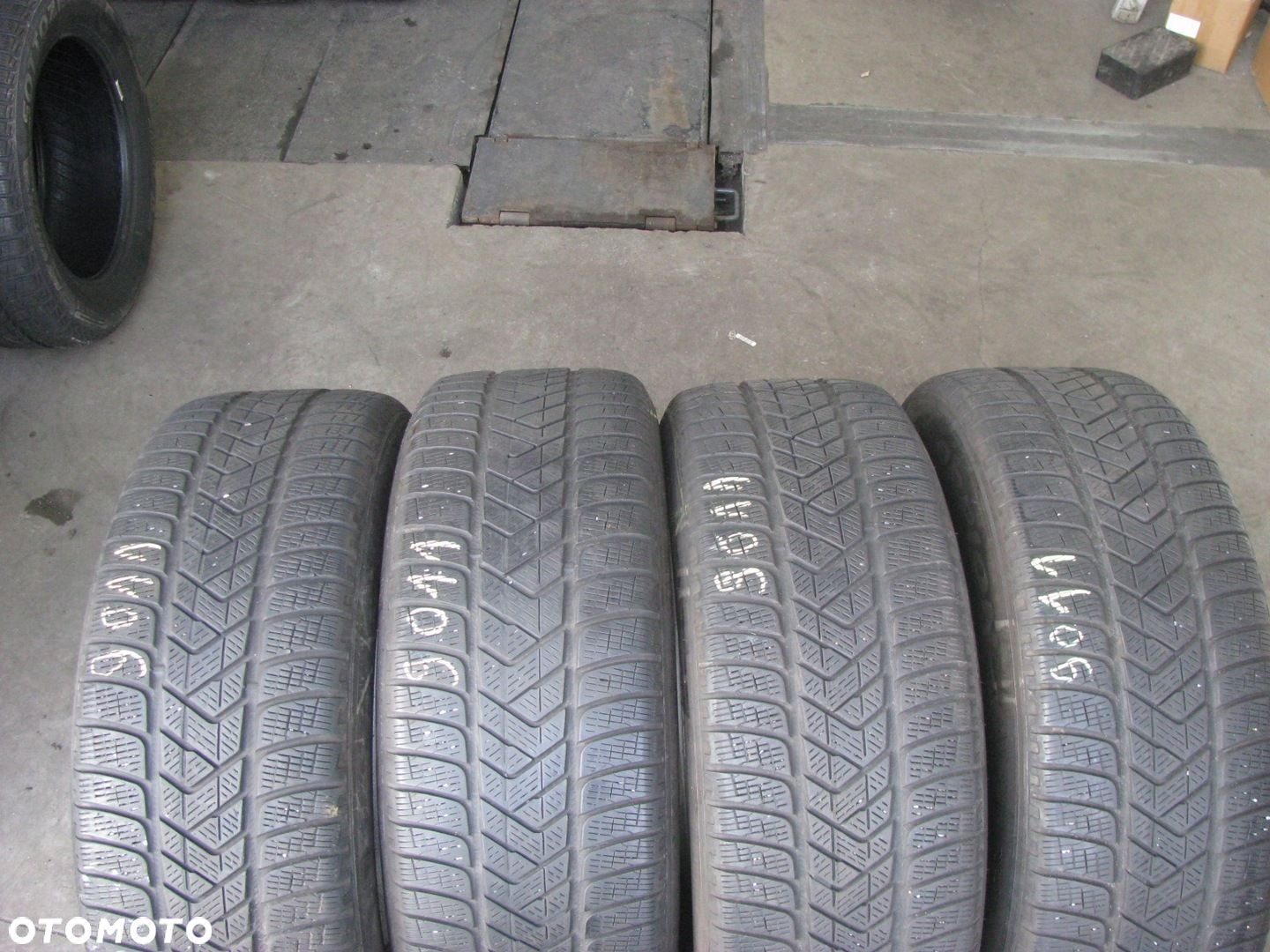 PIRELLI SCORPION 235/60R18 103H 5mm 4 szt. - 1