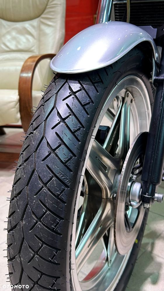 Honda CBX - 24