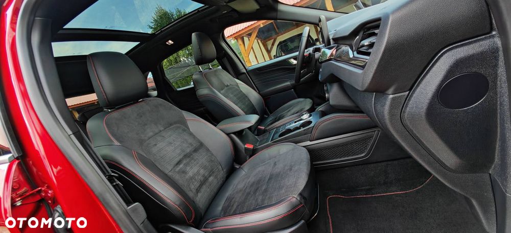 Ford Kuga 2.0 EcoBlue AWD ST-Line X - 16
