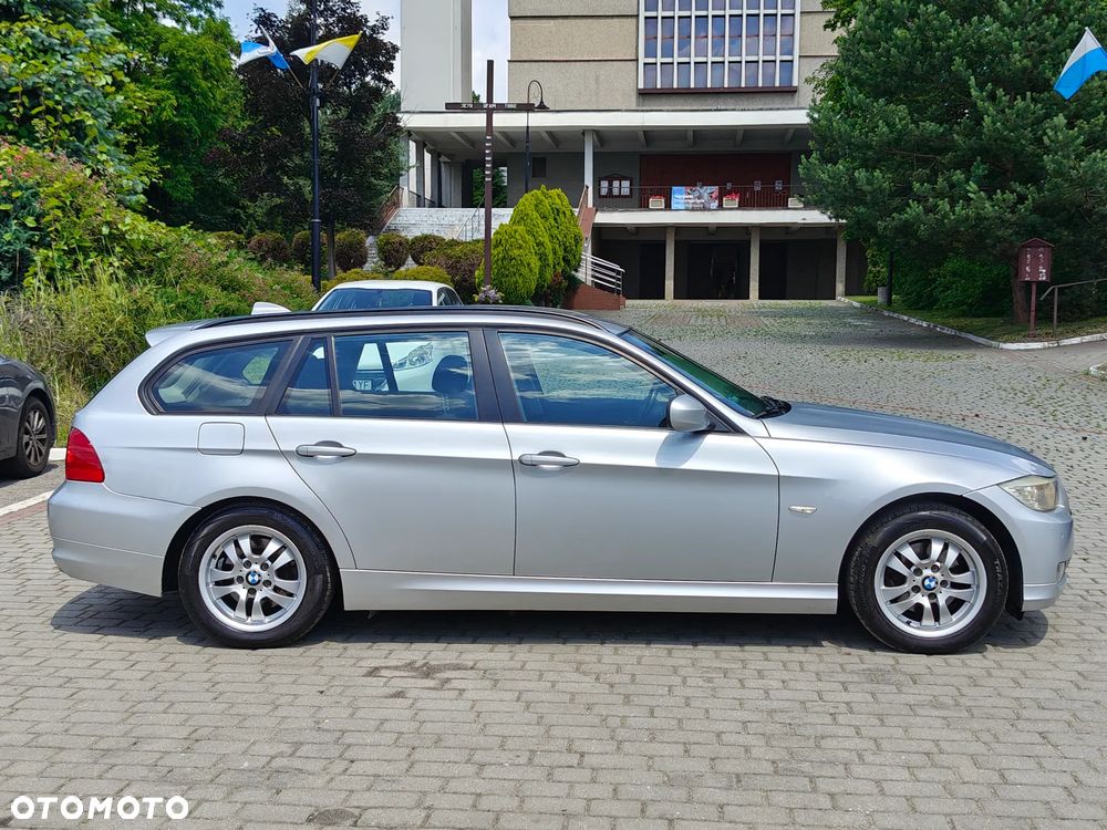 BMW Seria 3 316d Edition Luxury Line Purity - 2