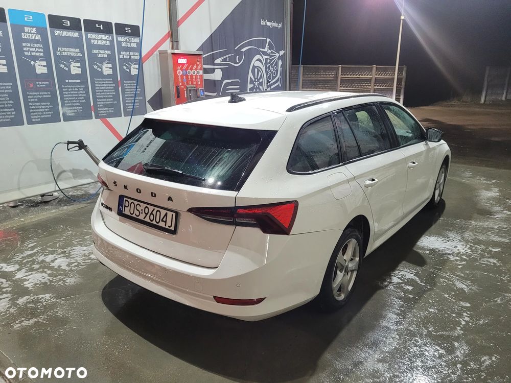 Skoda Octavia 2.0 TDI Ambition - 4