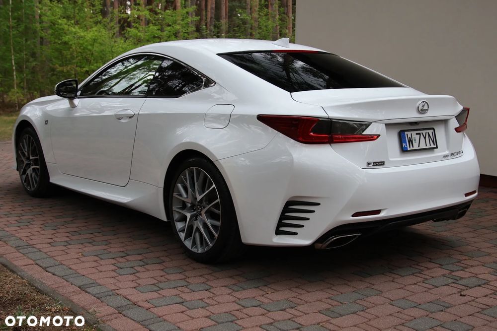 Lexus RC - 4