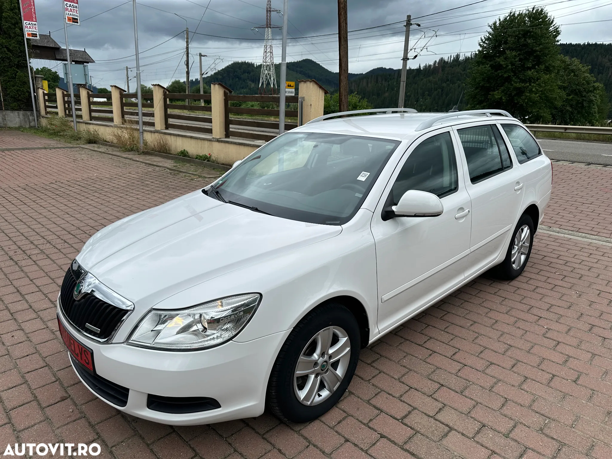 Skoda Octavia Combi 1.6 TDI DPF GreenLine - 6