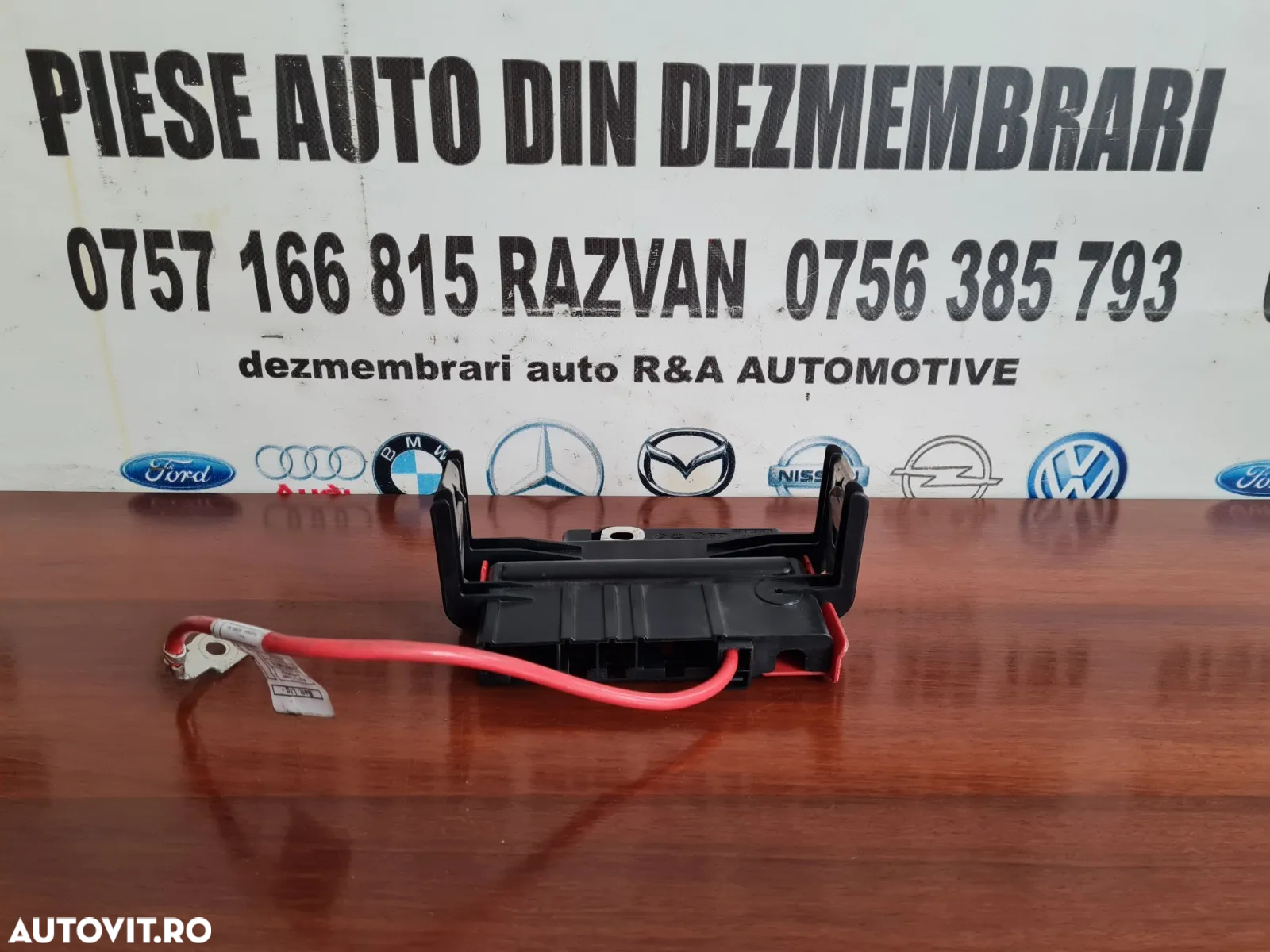 Borna Baterie Plus Bmw E90 E91 E87 Cod  - Dezmembrari Arad - 3