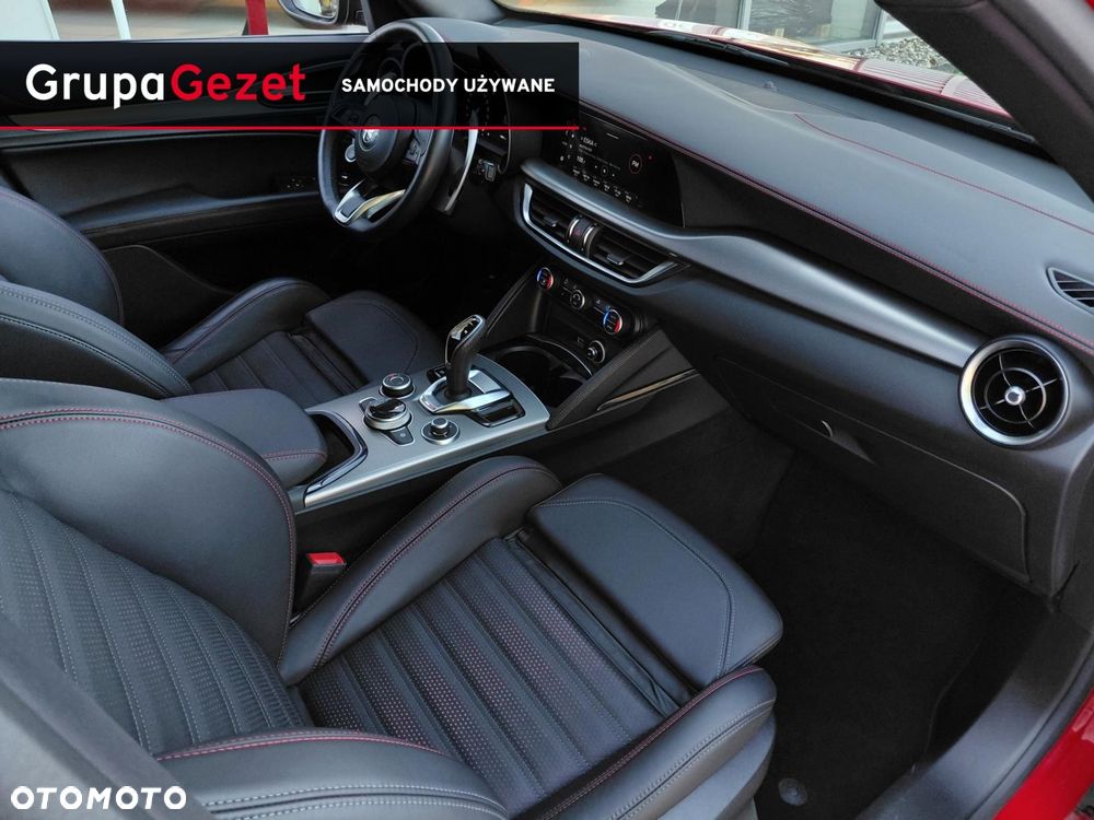Alfa Romeo Stelvio - 5