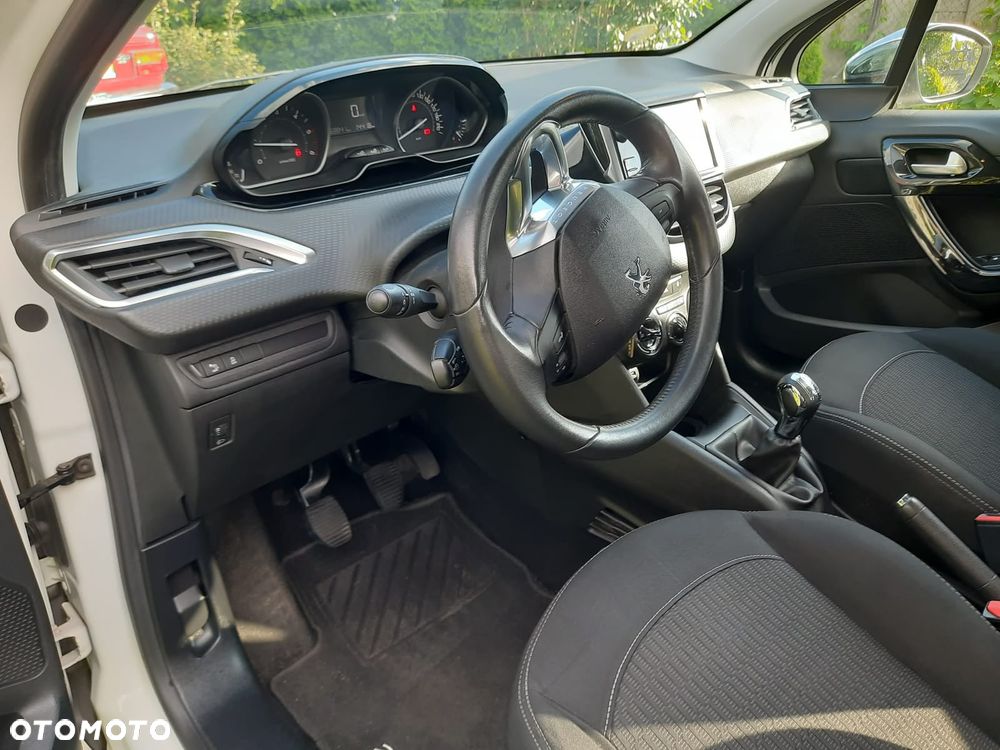 Peugeot 208 1.6 BlueHDi Active - 6
