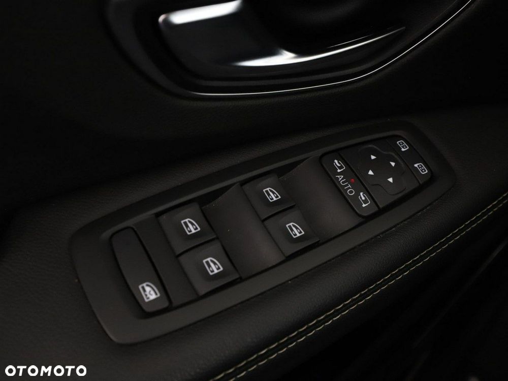 Renault Scenic ENERGY dCi 160 EDC BOSE EDITION - 39