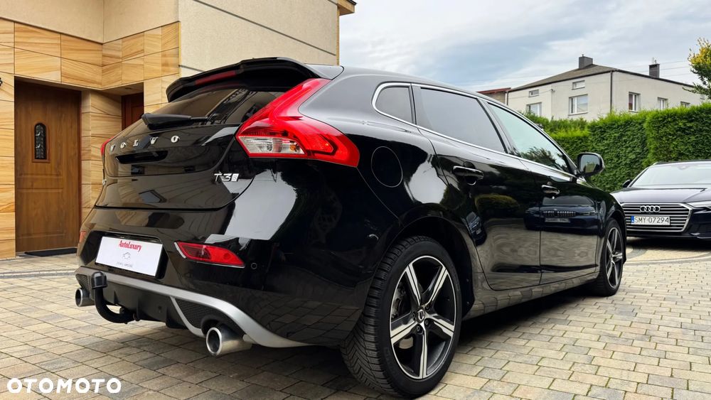 Volvo V40 ver-t3-r-design - 10