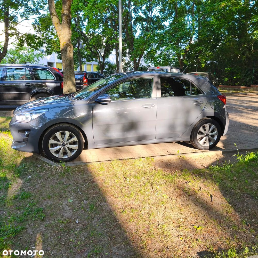 Kia Rio 1.0 T-GDI L Business Line - 10