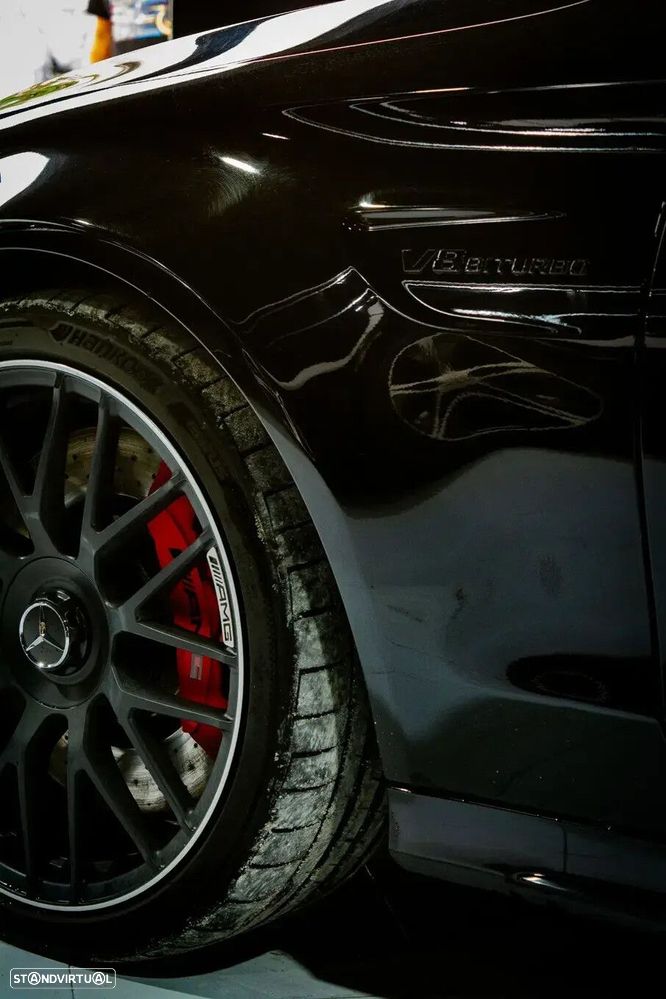 Mercedes-Benz C 63 AMG S - 32