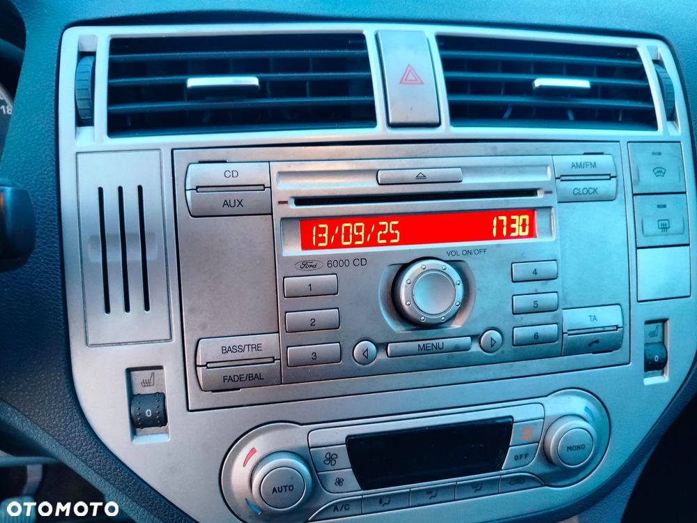 Ford C-MAX 1.8 Style - 10