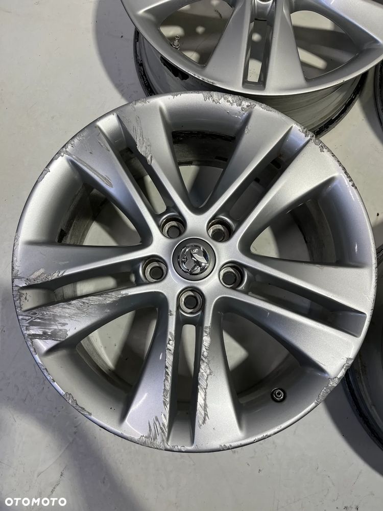 Alufelgi felgi 18" Opel Astra IV J Zafira C 5x115 ET46 8J ABBU AAB6 ABG8 - 4
