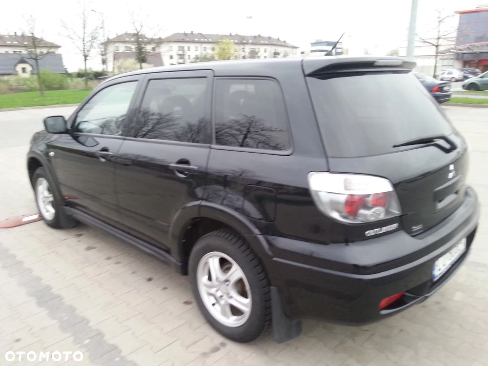 Mitsubishi Outlander 2.0 Turbo 4WD - 4