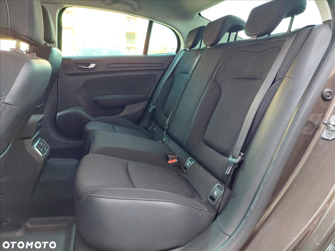 Renault Megane 1.3 TCe FAP Limited - 6