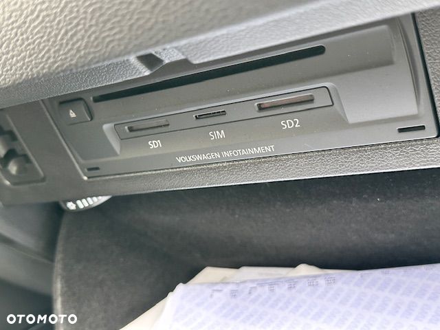 Volkswagen Passat Variant 1.6 TDI SCR DSG Business - 29