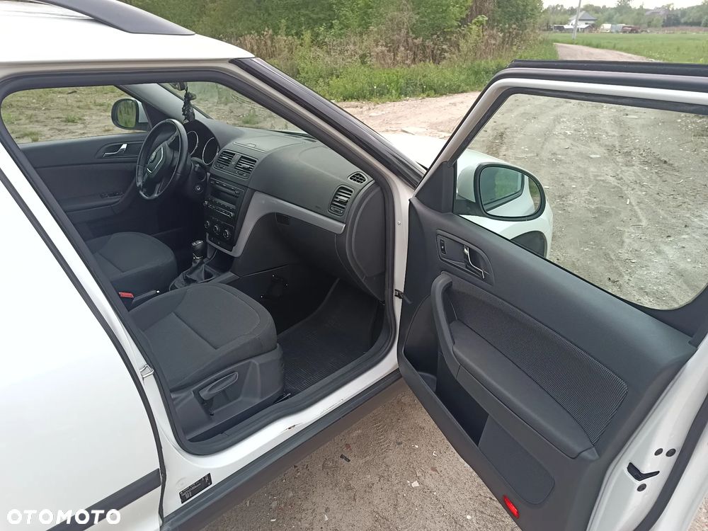 Skoda Yeti 2.0 TDI 4x4 Active - 11