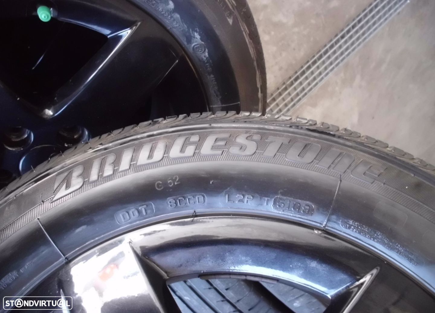 Pneus Bridgestone 205/60/R15 - 1