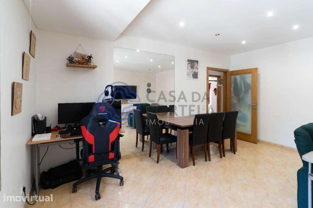 Apartamento T2 com lugar de garagem em Avintes - Grande imagem: 3/24