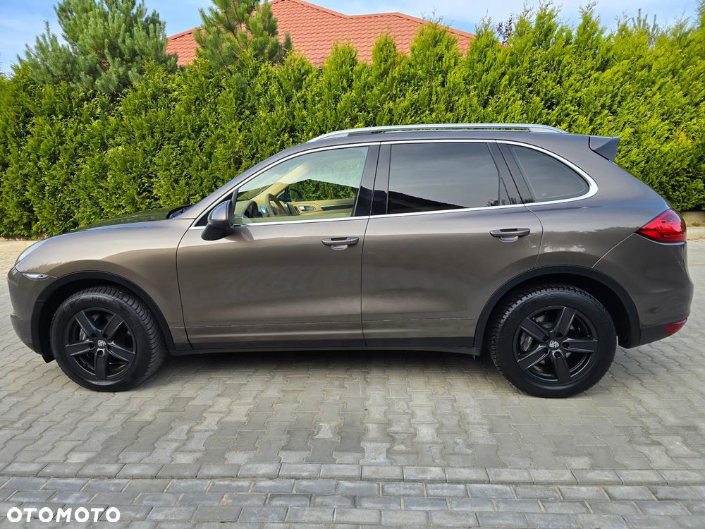 Porsche Cayenne Platinum Edition - 11