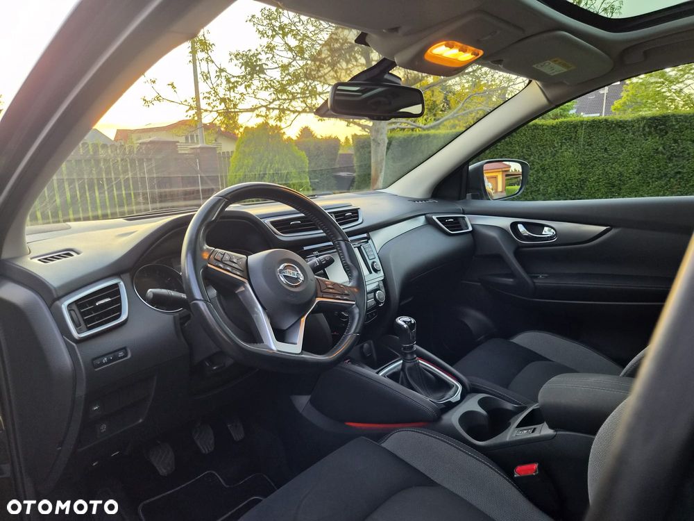 Nissan Qashqai 1.6 DIG-T N-Connecta - 13