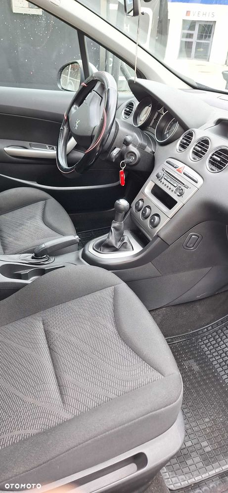 Peugeot 308 - 10