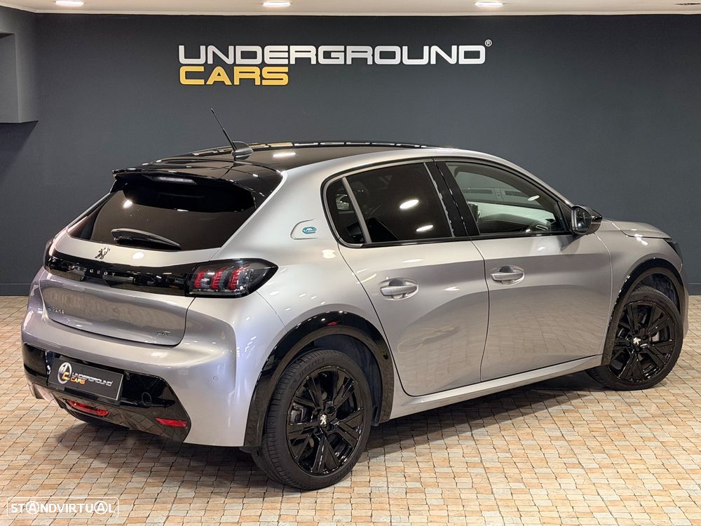 Peugeot e-208 GT - 9