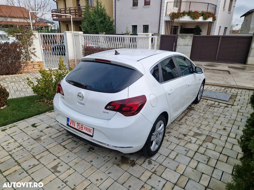 Opel Astra 1.7 CDTI DPF (119g) Edition - 4