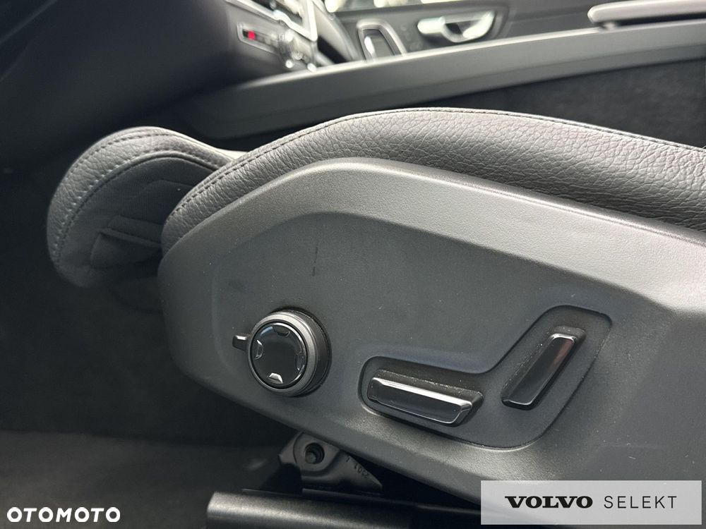 Volvo XC 60 - 21