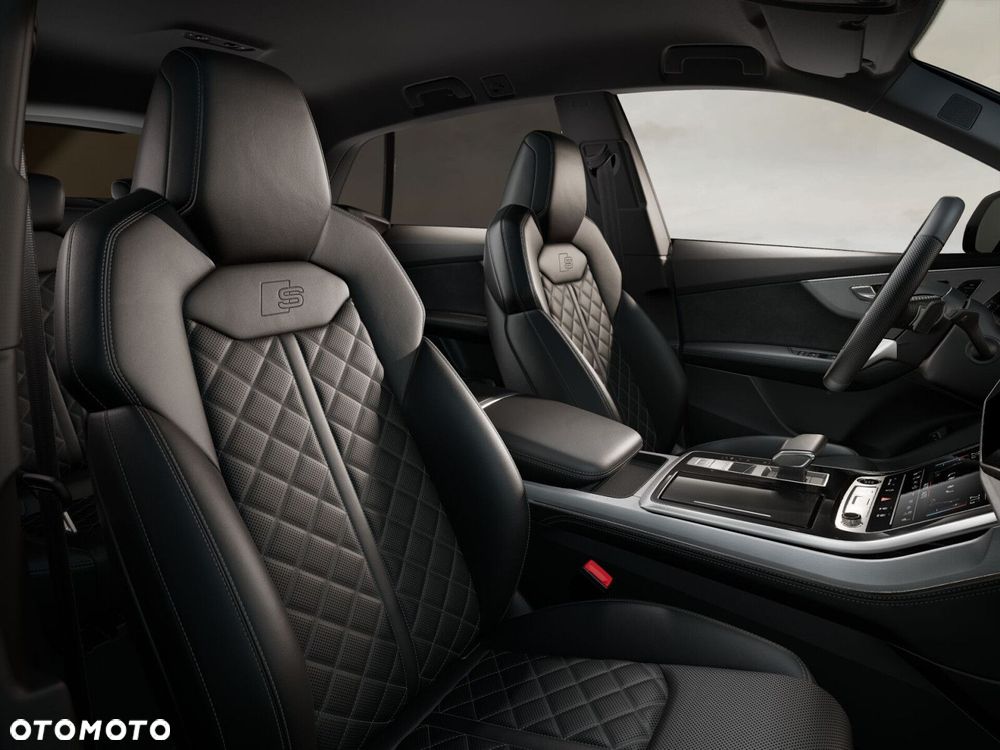Audi Q8 - 7
