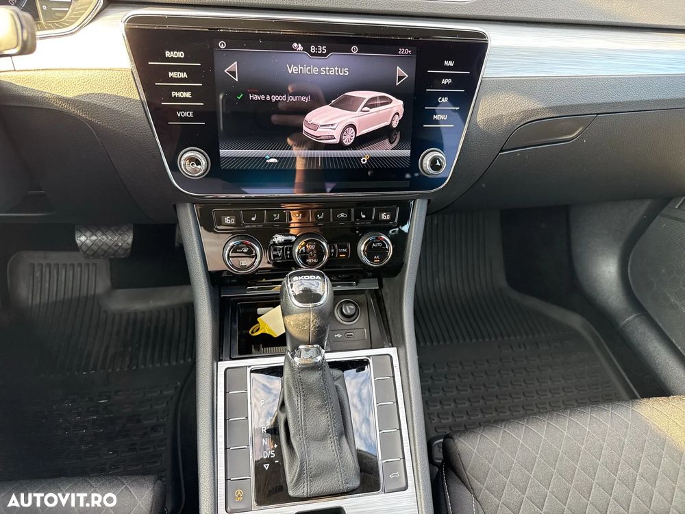 Skoda Superb 2.0 TDI DSG Ambition - 20