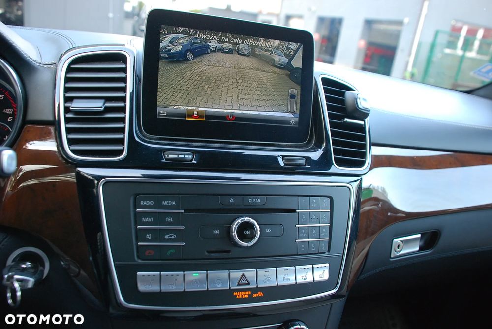 Mercedes-Benz GLE 250 d 4-Matic - 11