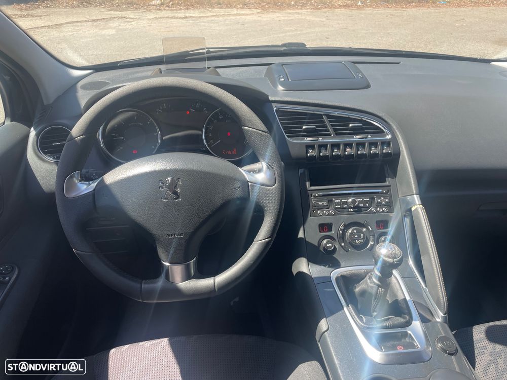 Peugeot 3008 1.6 HDi SE Style - 12