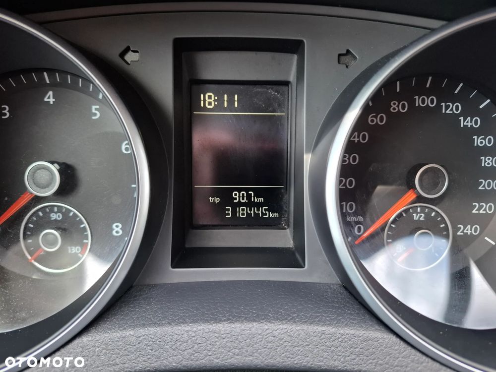 Volkswagen Golf 1.6 Trendline - 9