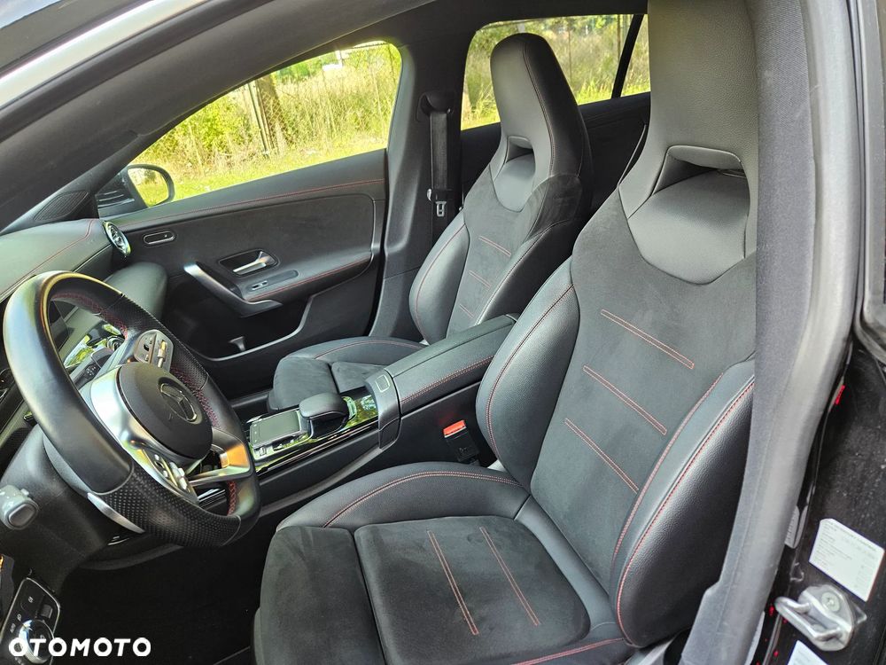 Mercedes-Benz CLA 200 AMG Line 7G-DCT - 10
