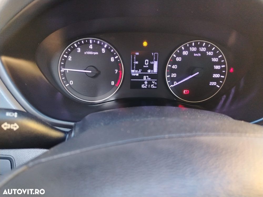 Hyundai i20 1.2 - 7