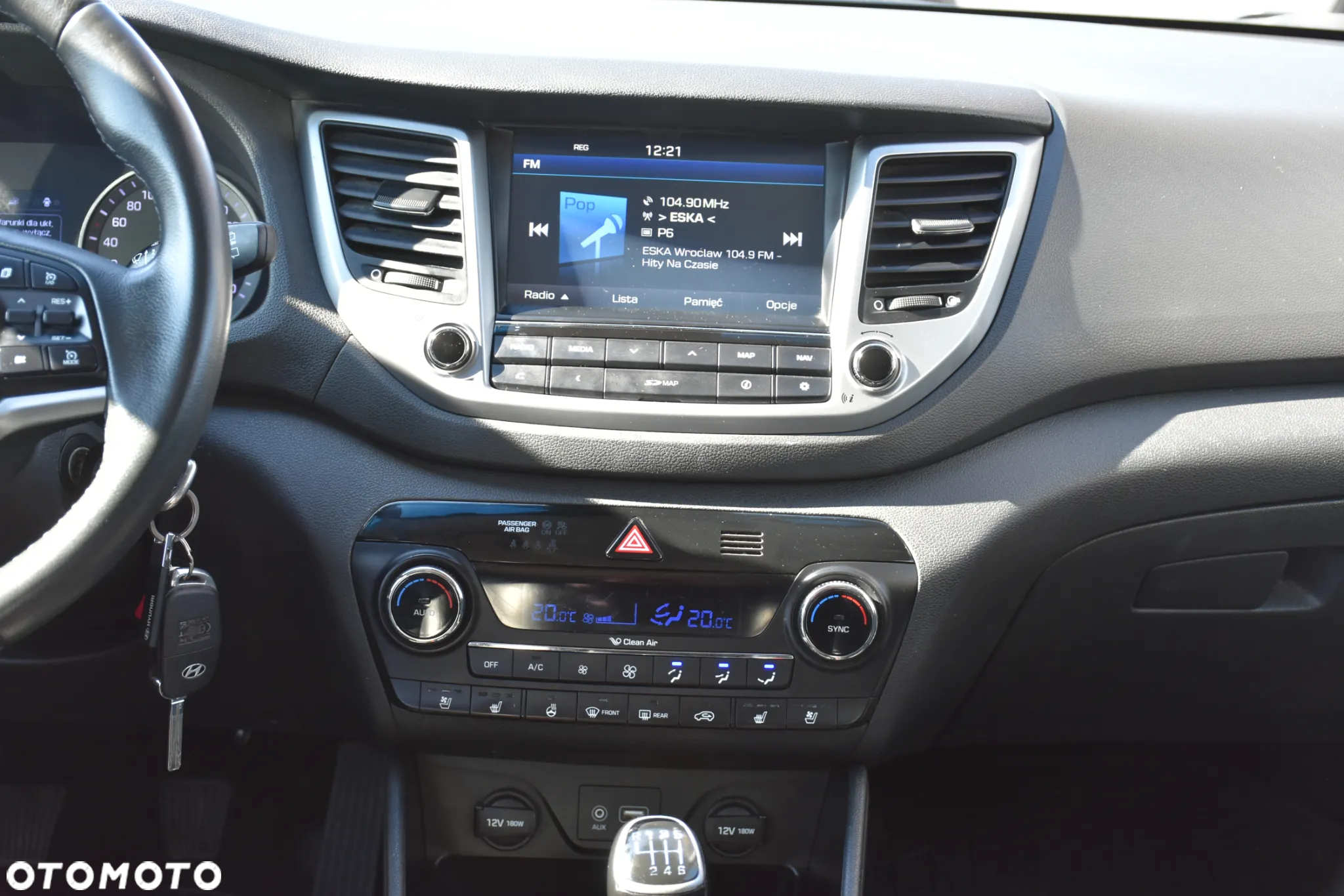 Hyundai Tucson 2.0 CRDI BlueDrive Comfort 2WD - 11