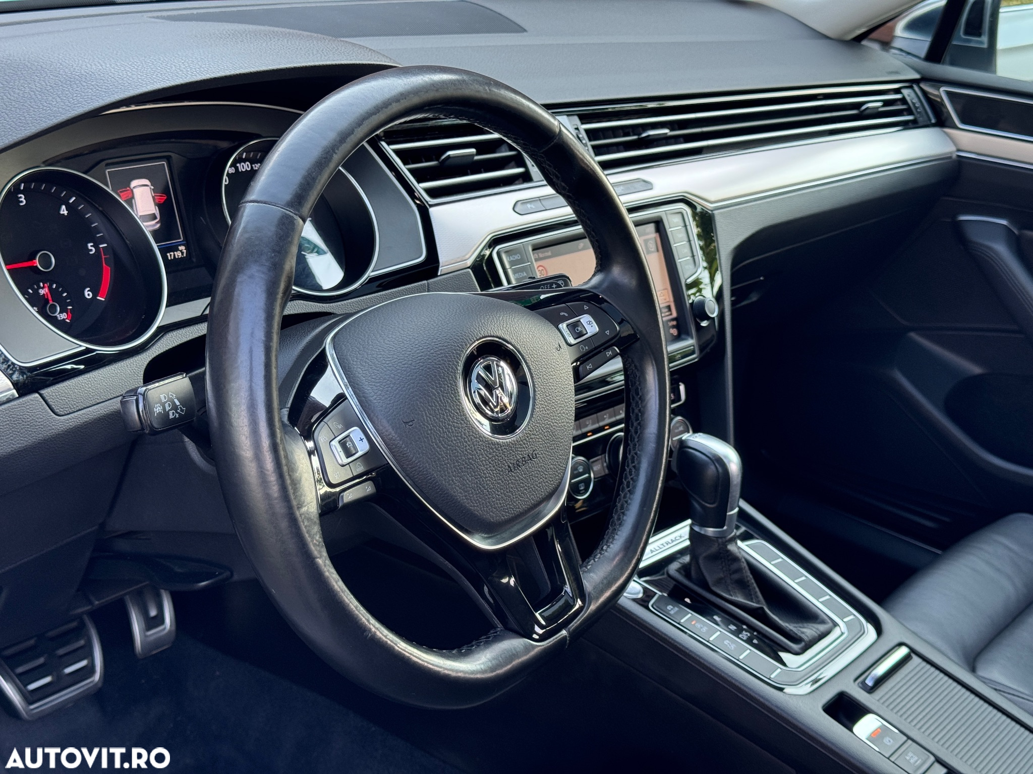 Volkswagen Passat Alltrack 2.0 TDI DSG 4Motion - 20
