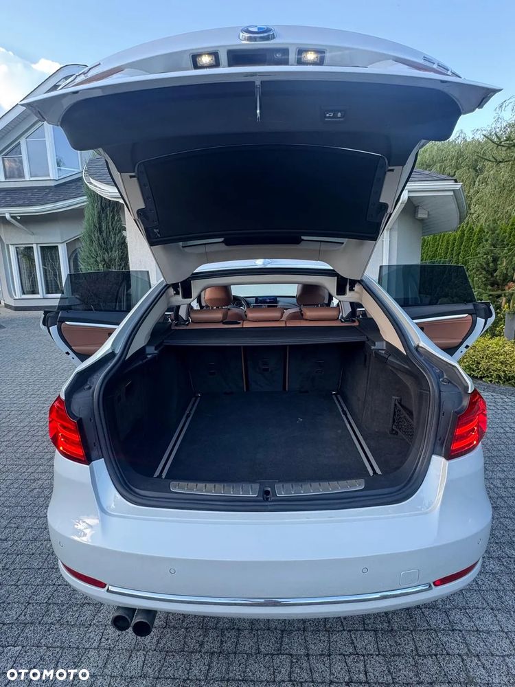 BMW 3GT 328i GT Luxury Line - 10