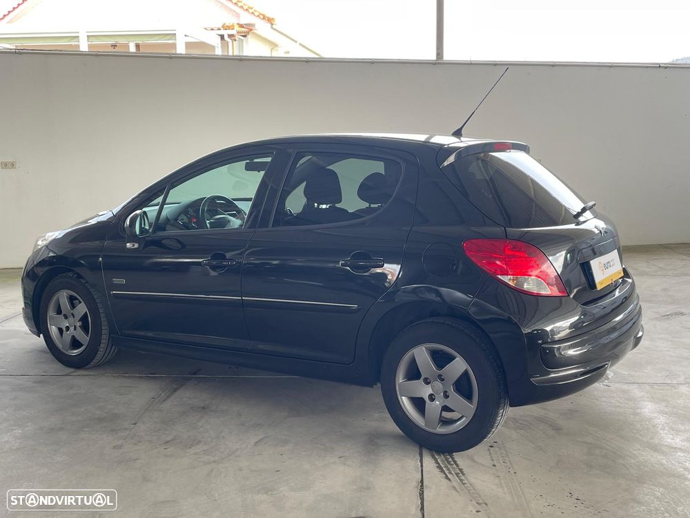 Peugeot 207 1.4 VTi Sportium - 2