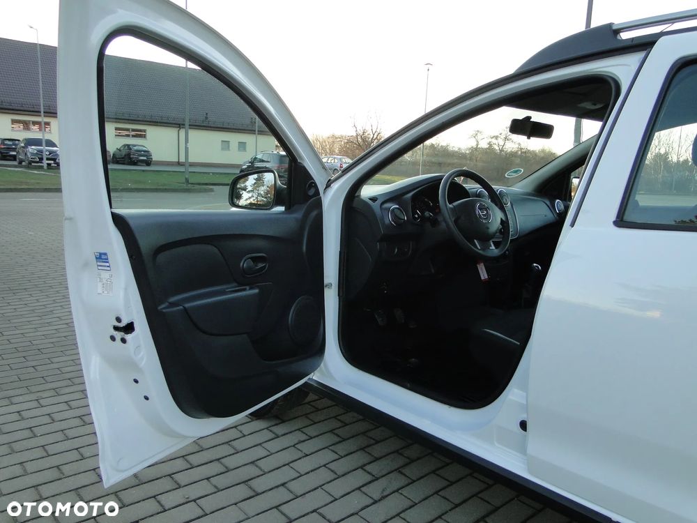 Dacia Sandero Stepway TCe 90 (S&S) Essential - 13