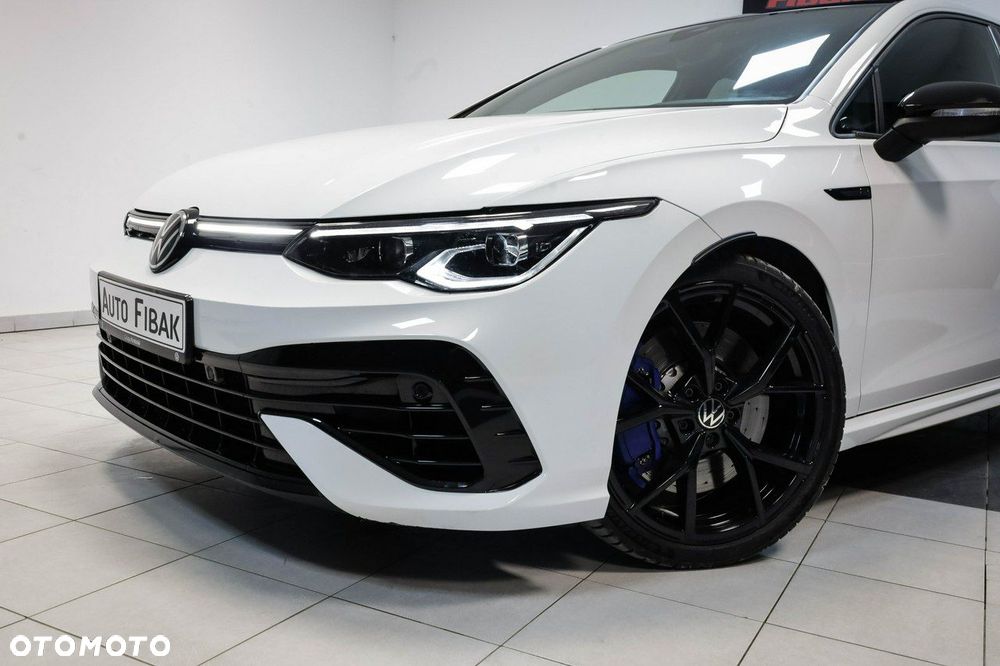 Volkswagen Golf 2.0 TSI 4Motion R DSG - 6