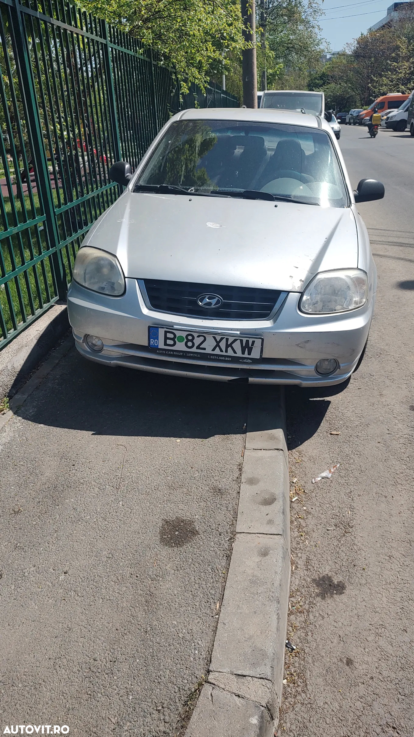 Hyundai Accent 1.3i - 10