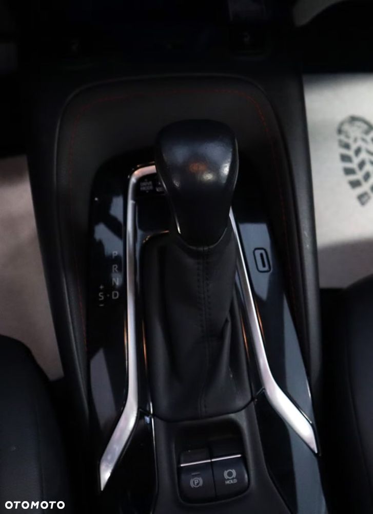 Toyota Corolla 2.0 Lounge - 11