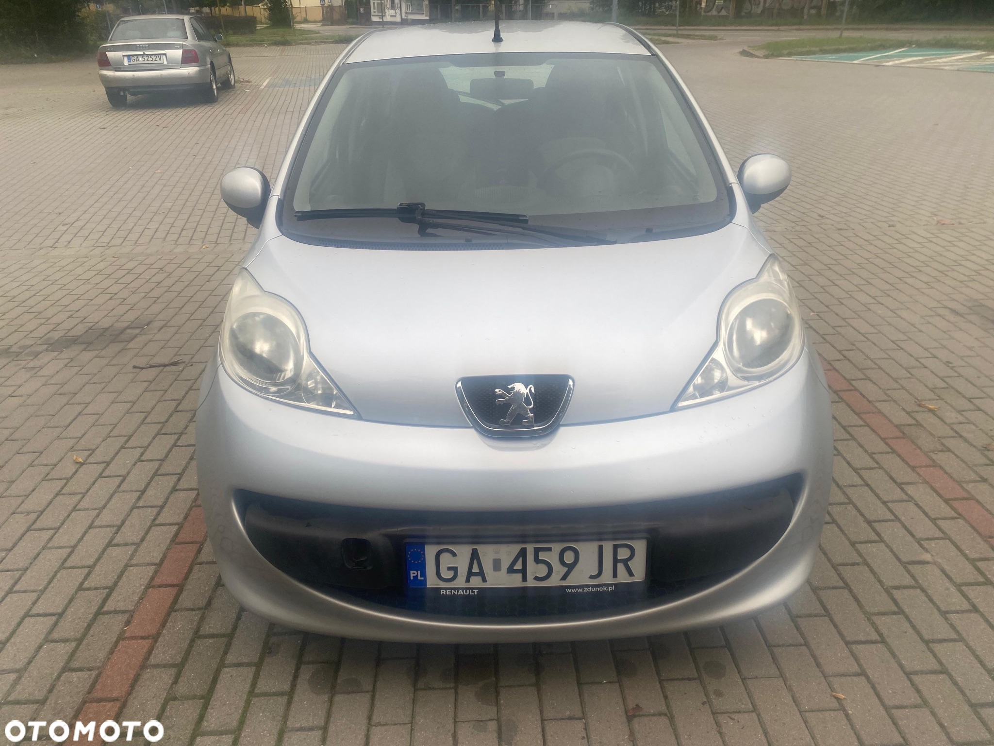Peugeot 107 1.0 Happy - 4
