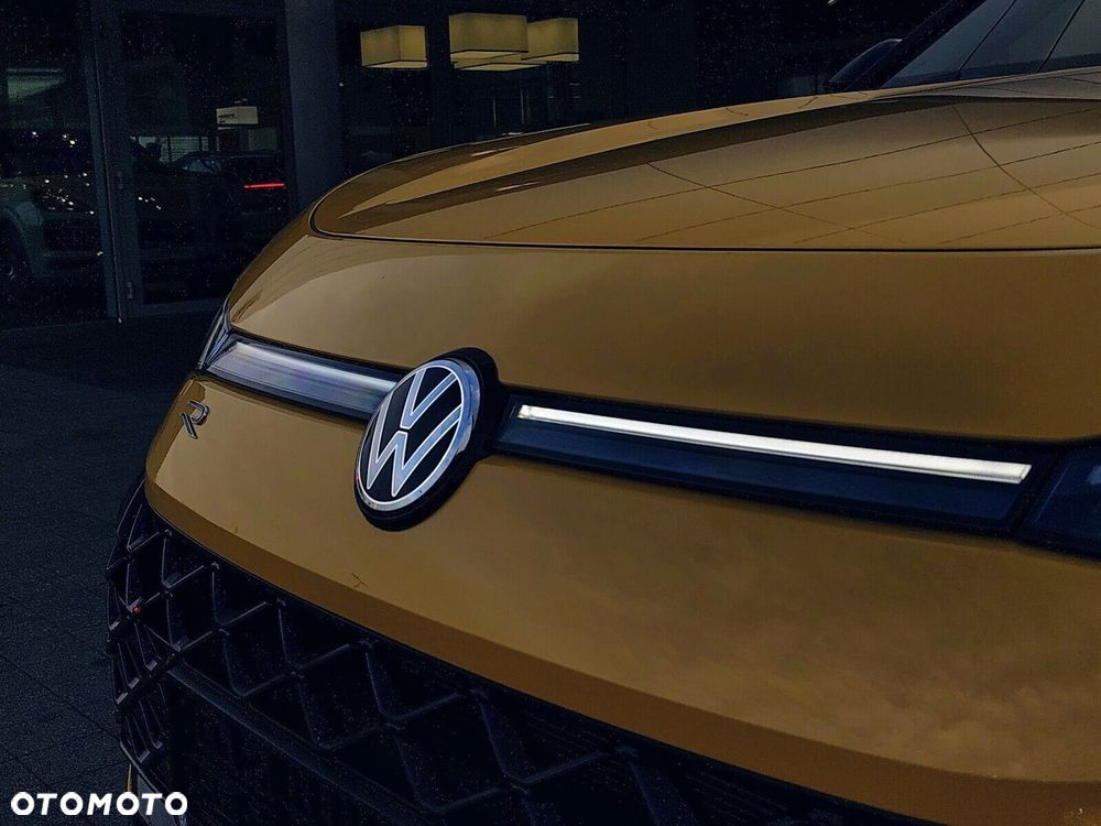 Volkswagen T-Roc 1.5 TSI R-Line DSG - 33