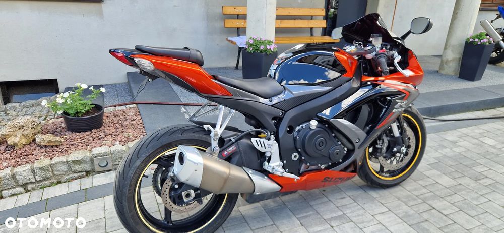 Suzuki GSX-R - 14