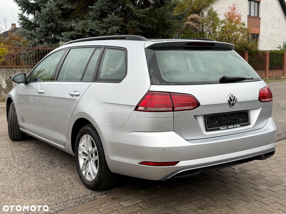 Volkswagen Golf 2.0 TDI BlueMotion Technology DSG Highline - 3